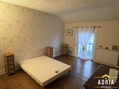 Maison - 93 m² - 4 pièces