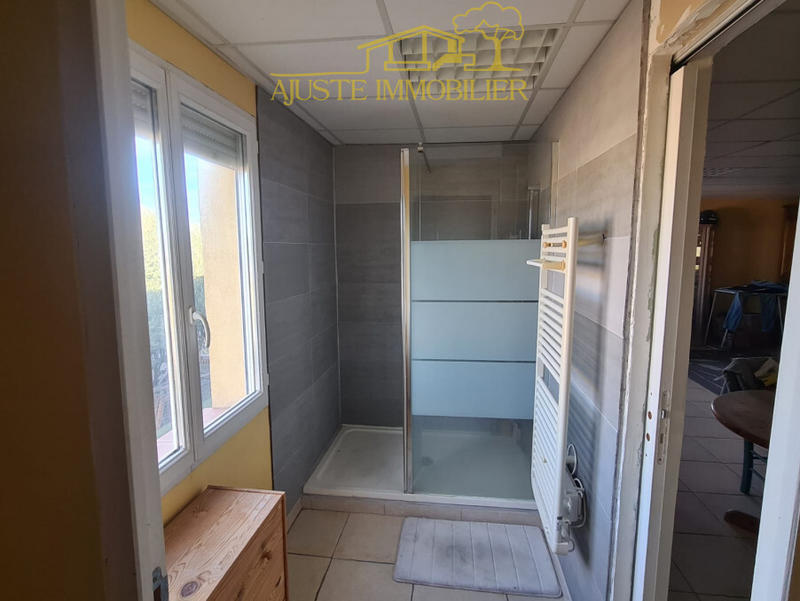 Local commercial - 465 m² - 7 pièces