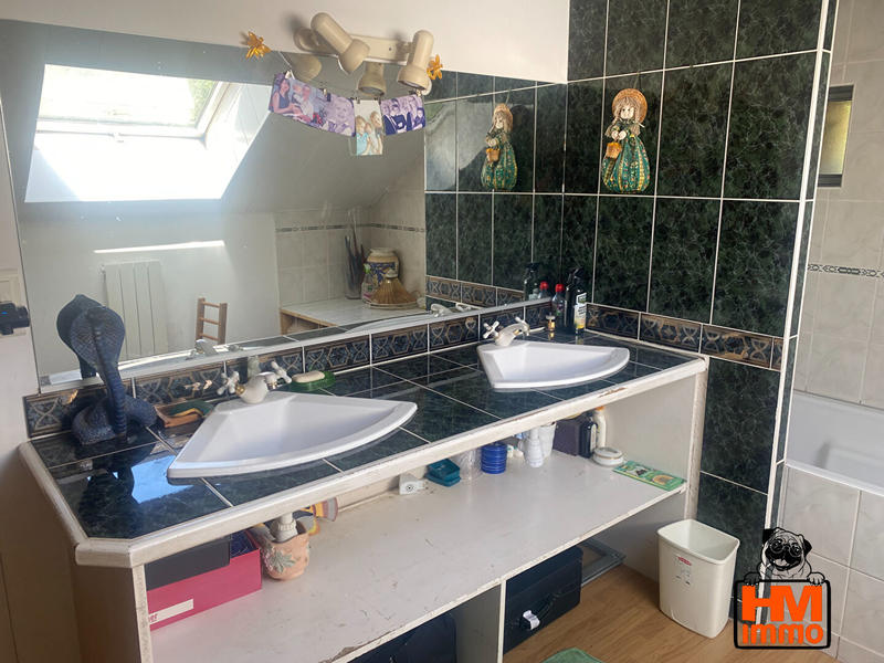 Maison - 162 m² - 8 pièces