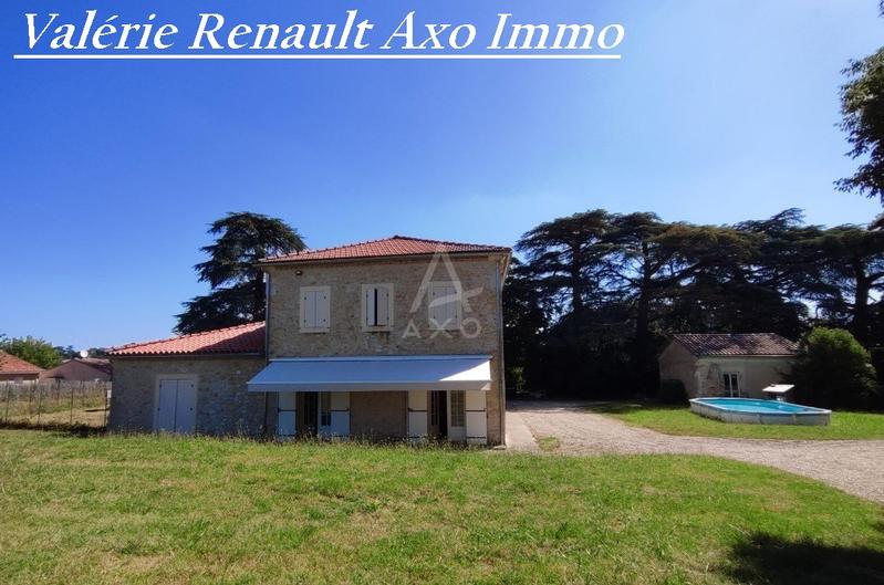 Maison en pierre - 278 m² - 8 pièces