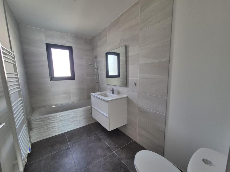 Maison - 84 m² - 4 pièces