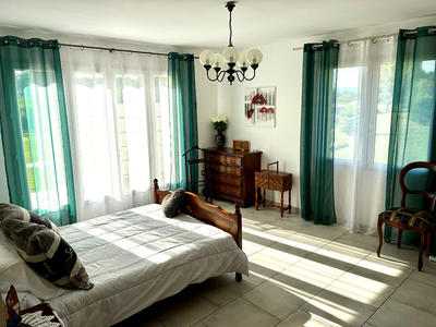 Maison - 158 m² - 4 pièces