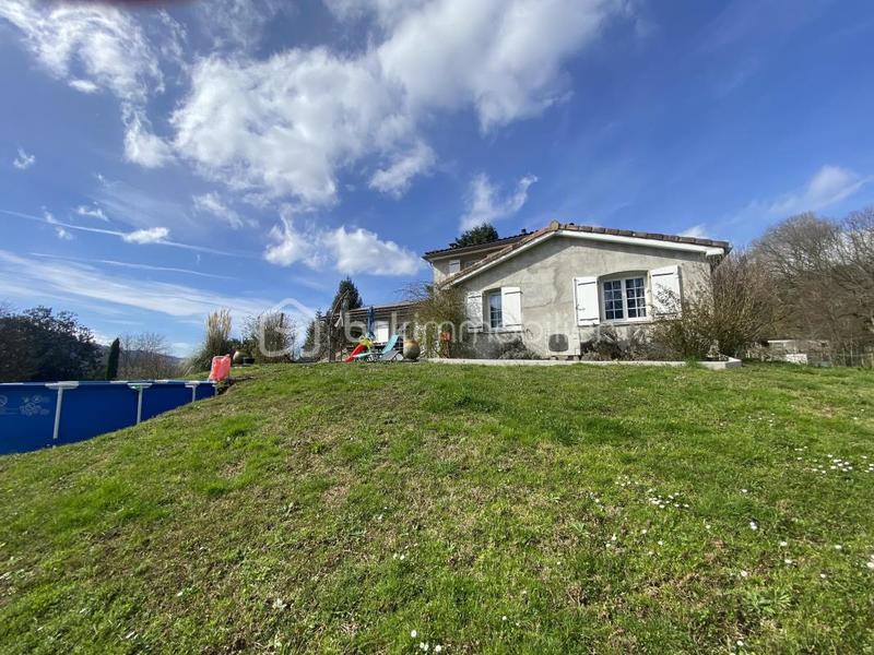 Maison - 172 m² - 7 pièces