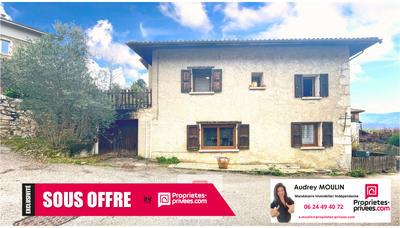 Maison de village - 94 m² - 4 pièces