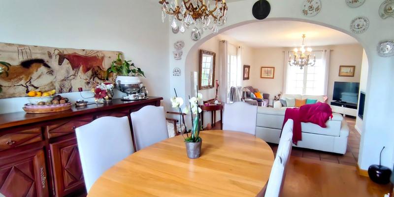 Maison - 126 m² - 6 pièces