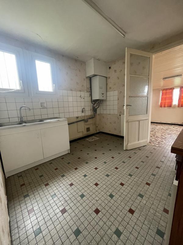 Maison - 80 m² - 4 pièces