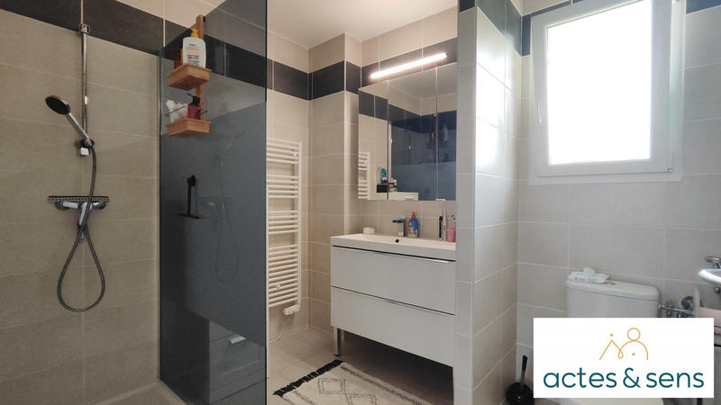 Maison - 106 m² - 5 pièces