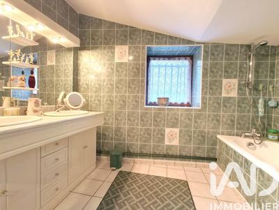 Maison - 94 m² - 3 pièces