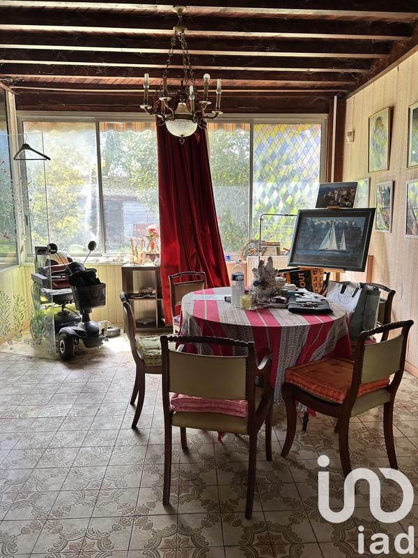 Maison - 280 m² - 14 pièces