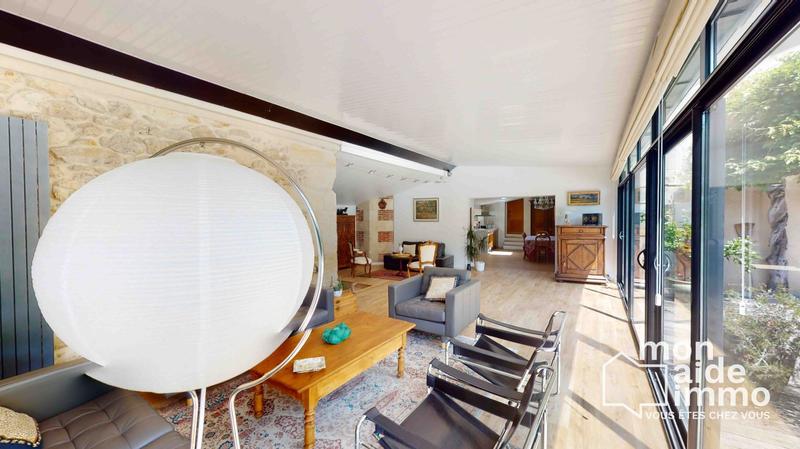 Maison ancienne - 275 m² - 7 pièces