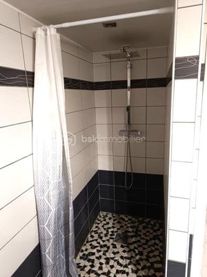 Maison - 60 m² - 3 pièces