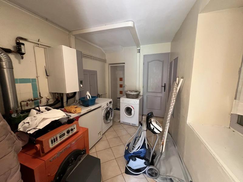 Maison - 199 m² - 7 pièces