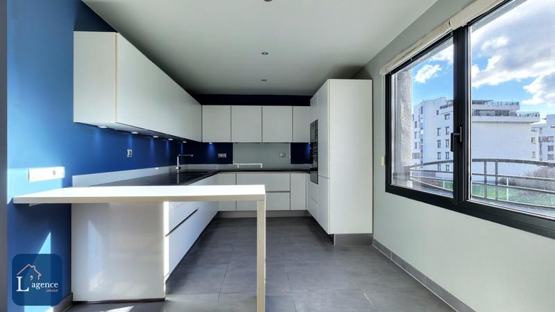 Appartement - 133 m² - 4 pièces