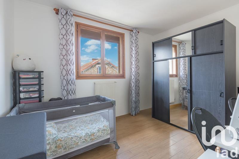 Maison - 140 m² - 5 pièces