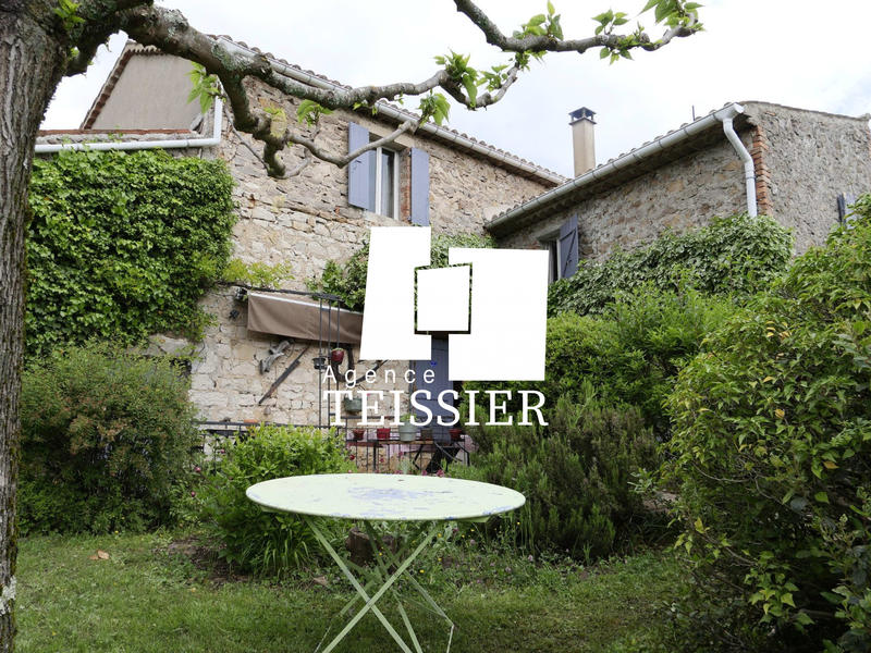 Maison - 120 m² - 4 pièces