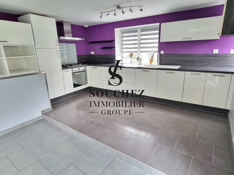 Maison - 100 m² - 5 pièces