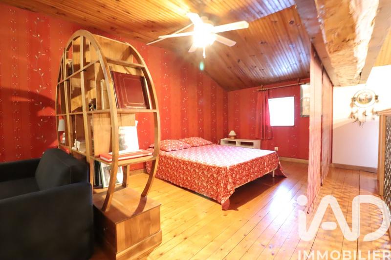 Maison - 195 m² - 7 pièces