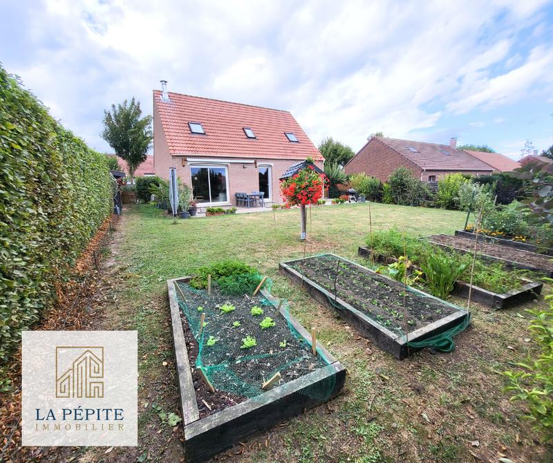 Maison - 122 m² - 6 pièces