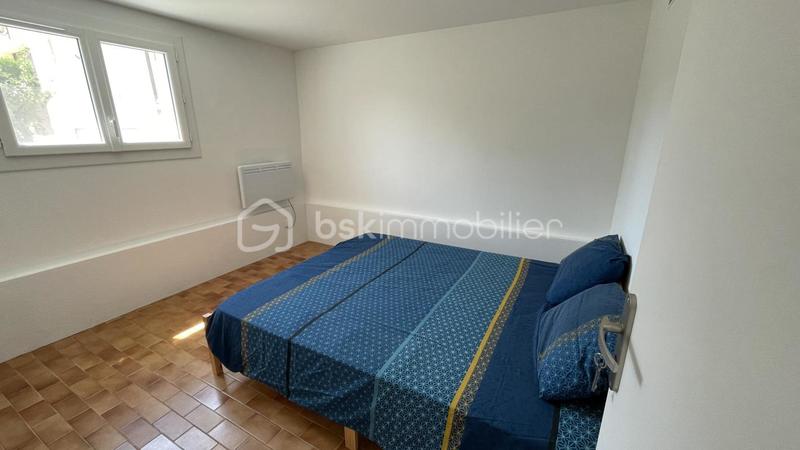 Maison traditionnelle - 235 m² - 11 pièces