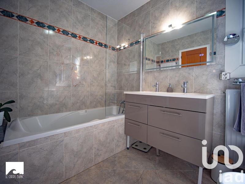 Maison - 96 m² - 6 pièces