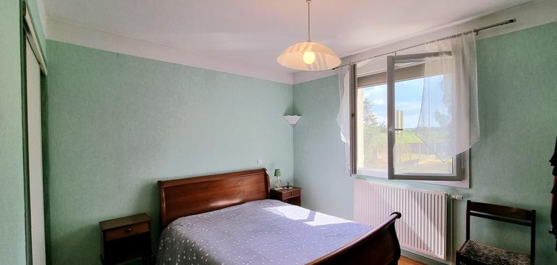 Maison traditionnelle - 100 m² - 5 pièces