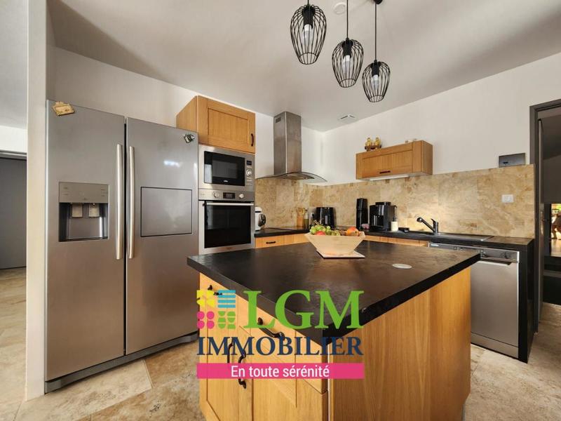 Maison - 136 m² - 5 pièces