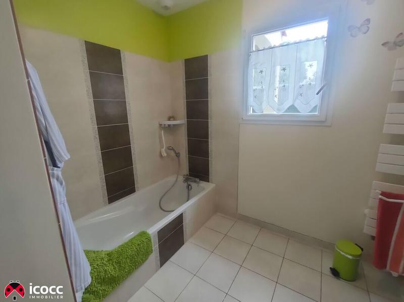 Maison - 142 m² - 8 pièces