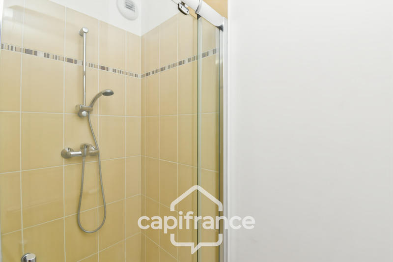 Appartement - 79 m² - 4 pièces