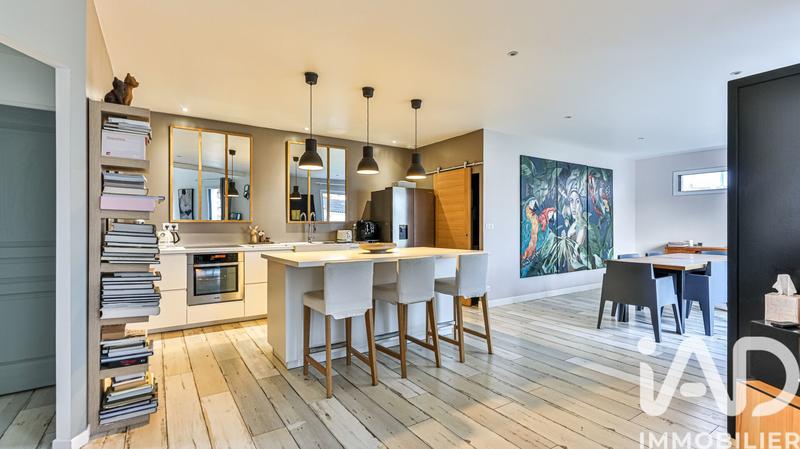 Maison - 127 m² - 4 pièces