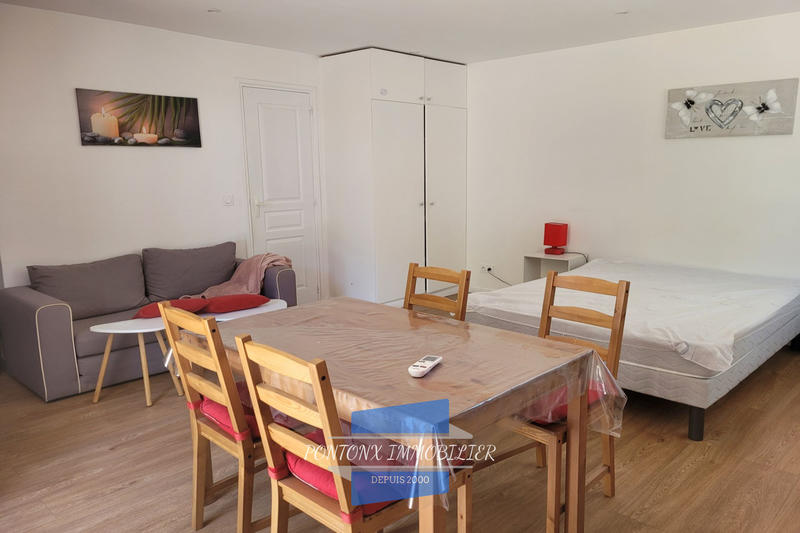 Appartement - 206 m² - 7 pièces