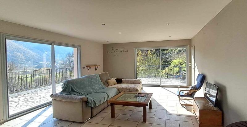 Maison - 179 m² - 7 pièces