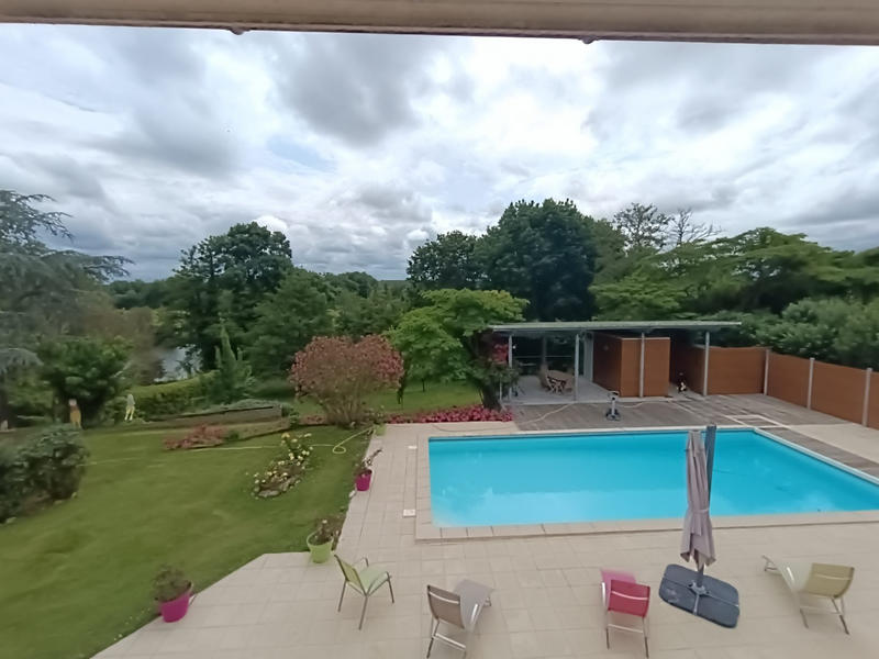 Villa - 248 m² - 8 pièces