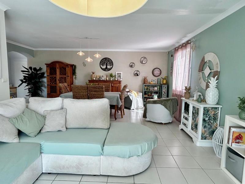 Maison - 122 m² - 4 pièces