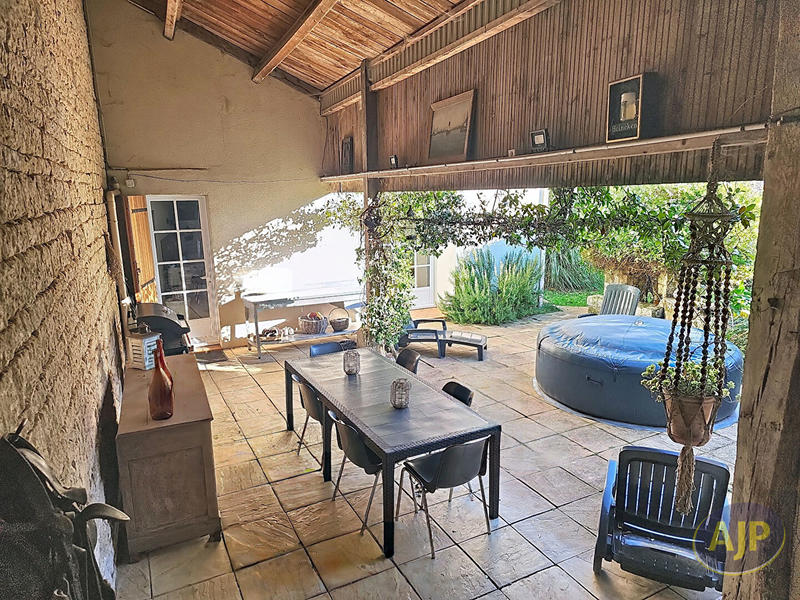 Maison - 118 m² - 5 pièces