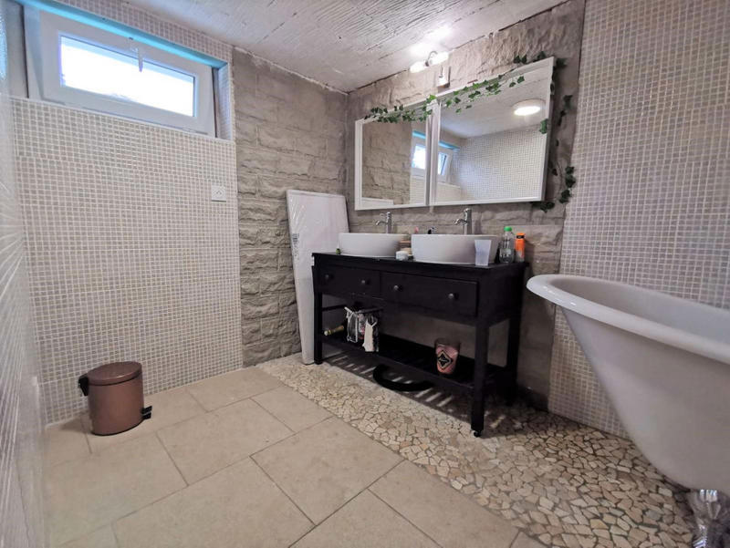 Maison - 127 m² - 6 pièces