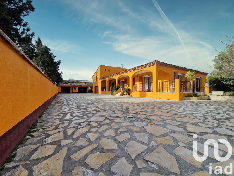 Maison - 215 m² - 6 pièces