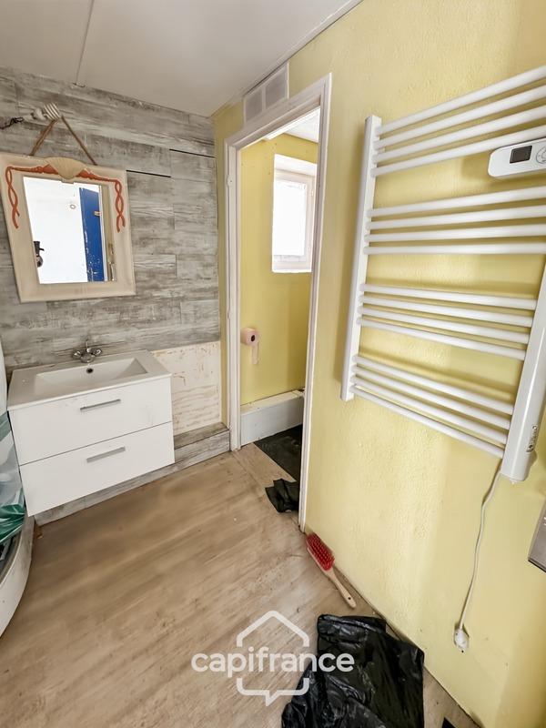 Bureau - 1 949 m² - 10 pièces