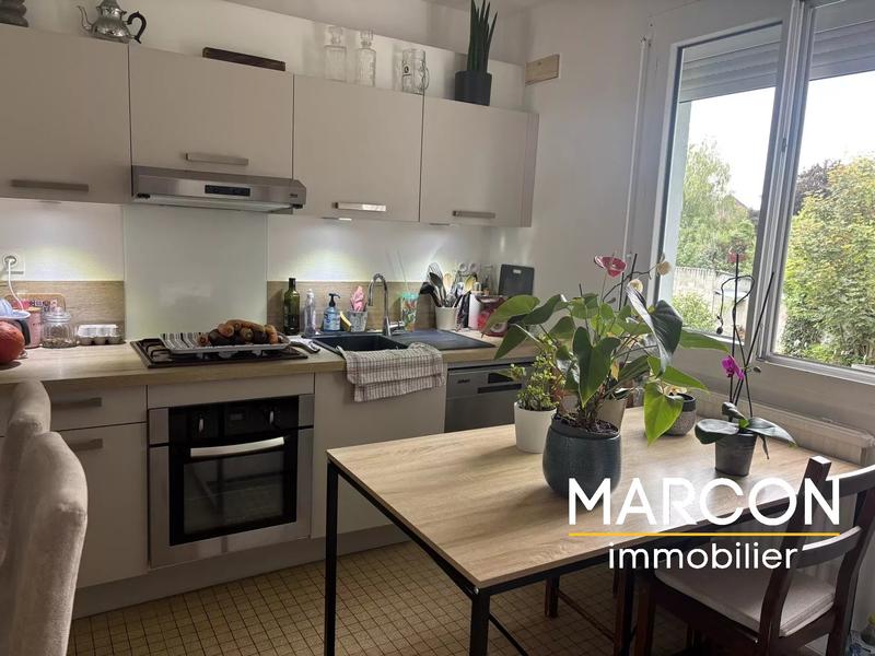 Maison - 91 m² - 5 pièces