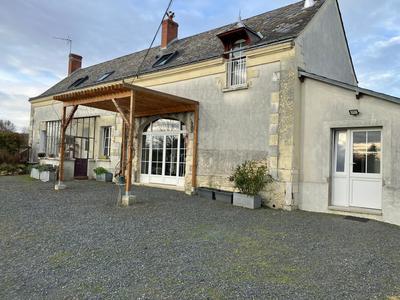 Maison - 160 m² - 5 pièces