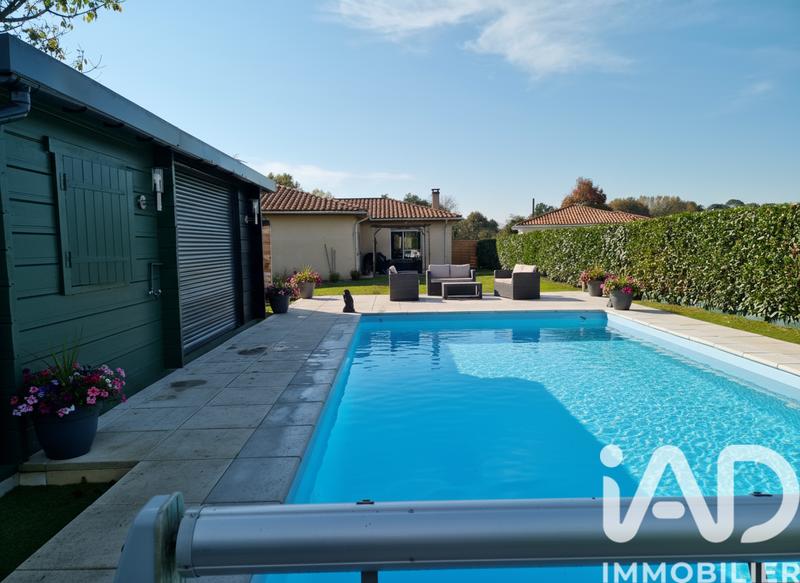 Maison - 137 m² - 5 pièces