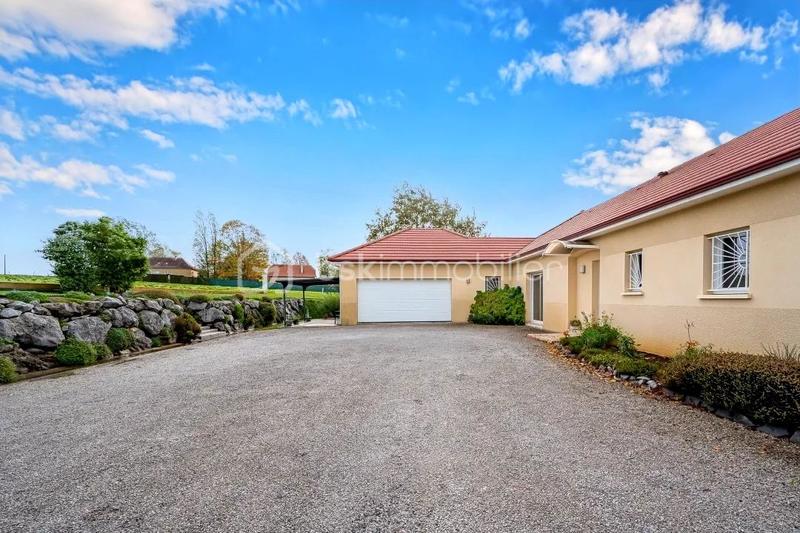 Maison - 132 m² - 4 pièces