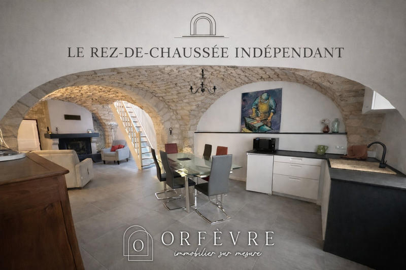 Maison - 200 m² - 7 pièces