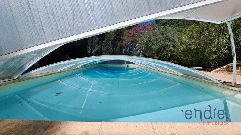 Maison - 183 m² - 6 pièces