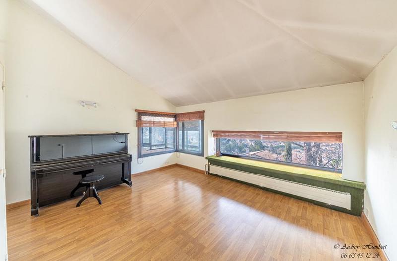 Maison - 126 m² - 4 pièces