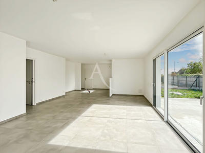 Maison - 89 m² - 4 pièces