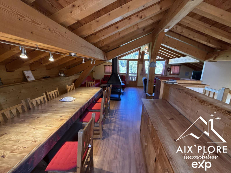 Châlet - 148 m² - 6 pièces