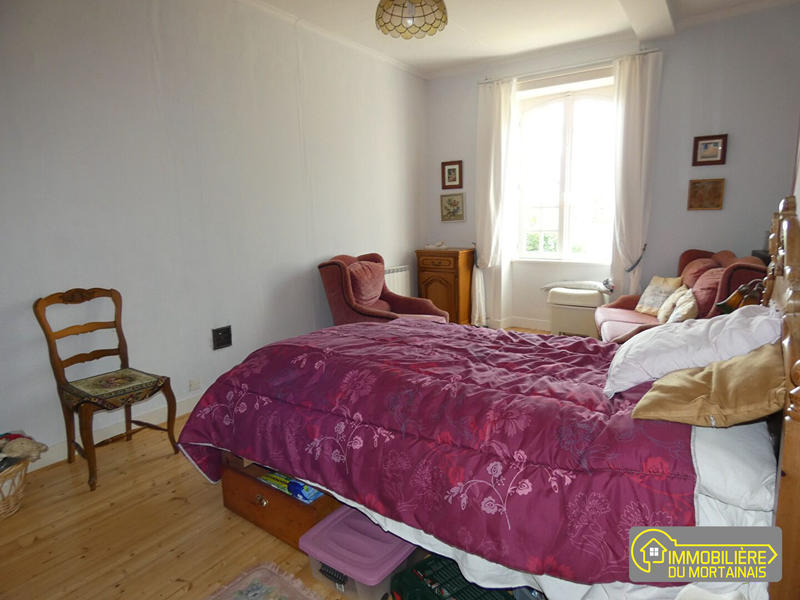 Maison - 190 m² - 6 pièces