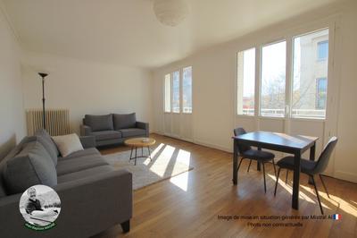 Appartement - 92 m² - 4 pièces