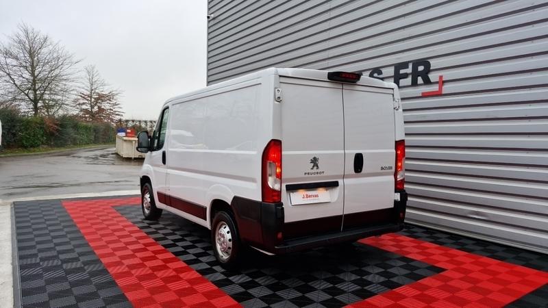 Peugeot Boxer Fourgon Tole 333 L1h1 Bluehdi 140 Ss Asphalt