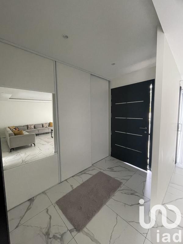 Maison - 120 m² - 4 pièces